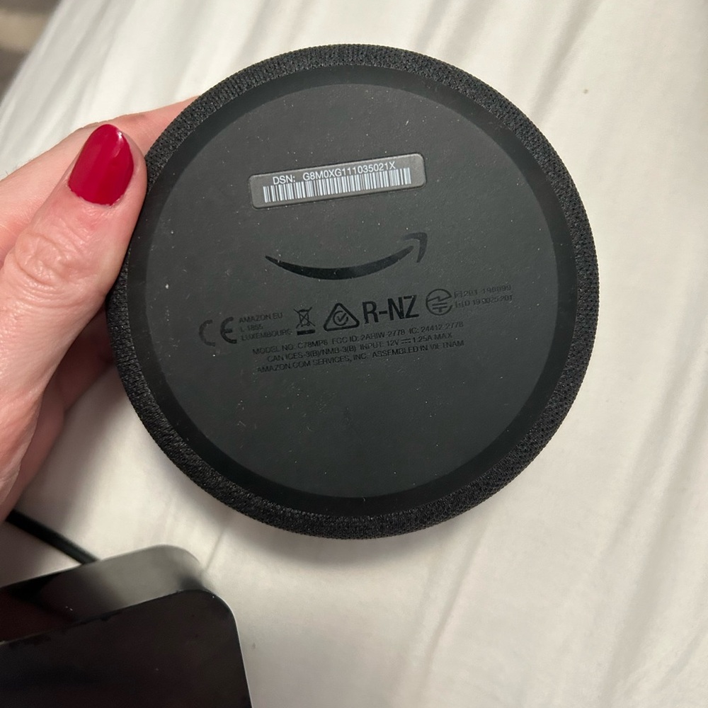 Amazon Alexa - Picture 3 of 3